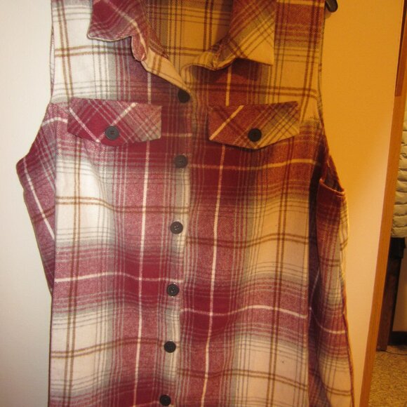 JORESS CURVE/PLUS SIZE WOMEN'S /4XL/POLYESTER/NO SLEEVE/SHIRT - Picture 2 of 11